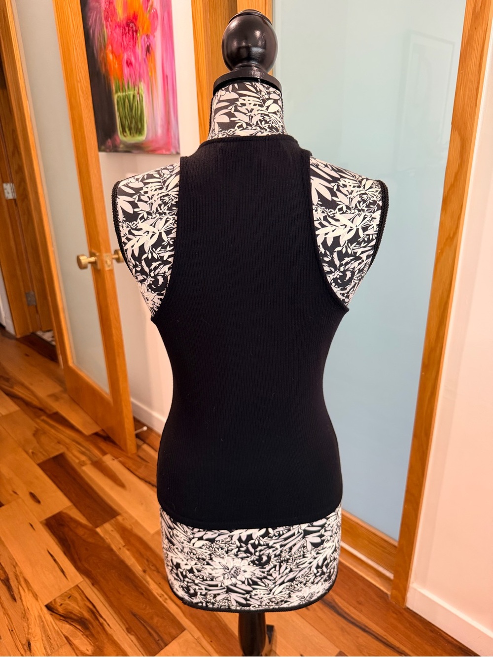 Banana Republic Black Ribbed Razorback Tank - Picture 3 of 5
